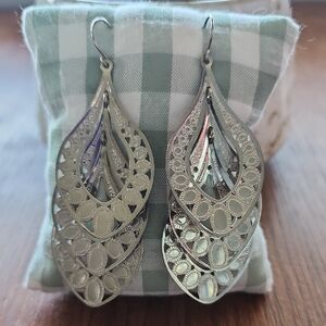 Elegant Silver Filigree Leaf Earrings